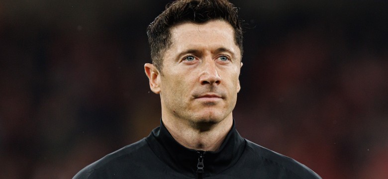 Robert Lewandowski stawił się w sądzie. Ochroniarze nie pozwolili się do niego zbliżyć
