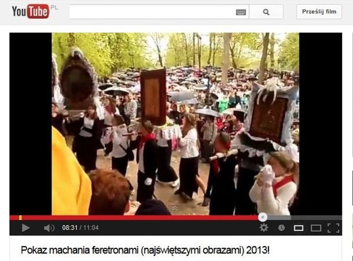Zawody w machaniu świętymi obrazami. Brzmi jak absurd?