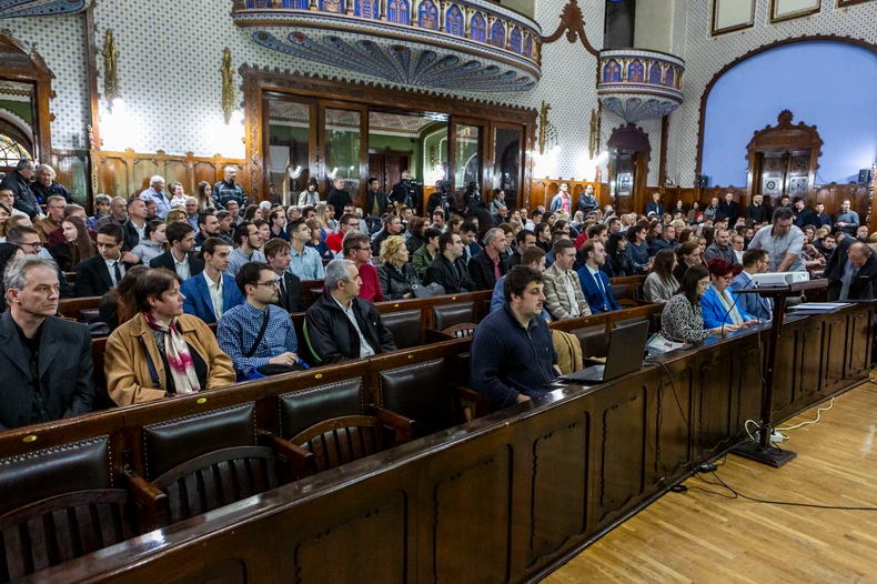 Svečanost je počela intoniranjem himne "Bože pravde"