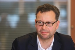 Kai-Olaf Lang: Stany Zjednoczone i Iran, powinny wspólnie usiąść do stołu [WYWIAD]