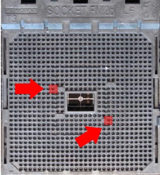 Procesory Kaveri posiadają dwa dodatkowe piny dla podstawki FM2+ (na zdjęciu). Z tego powodu nie można wsadzić ich do gniazda FM2.