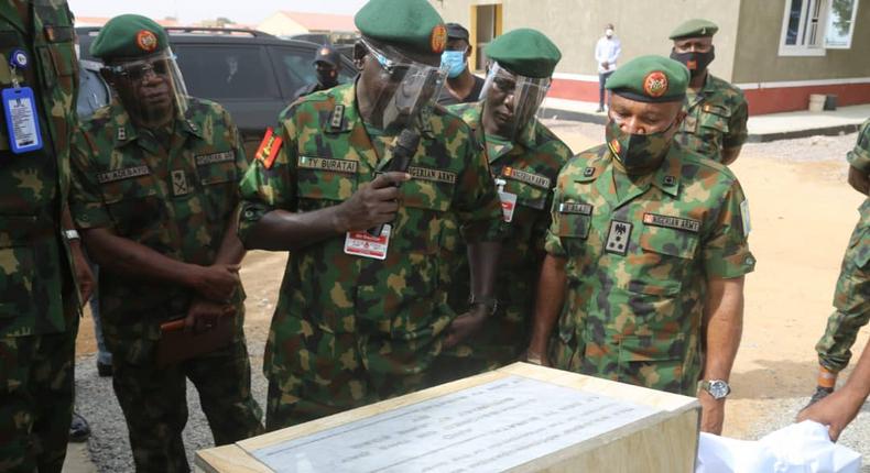 Buratai assures soldiers of decent accommodation. [Twitter/@HGNigerianArmy]