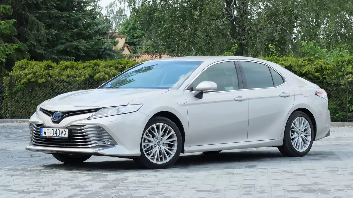 Toyota Camry 2.5 Hybrid