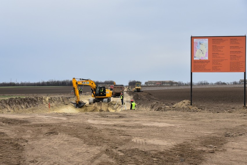 Izgradnja regionalnog sistema "Mali Iđoš"