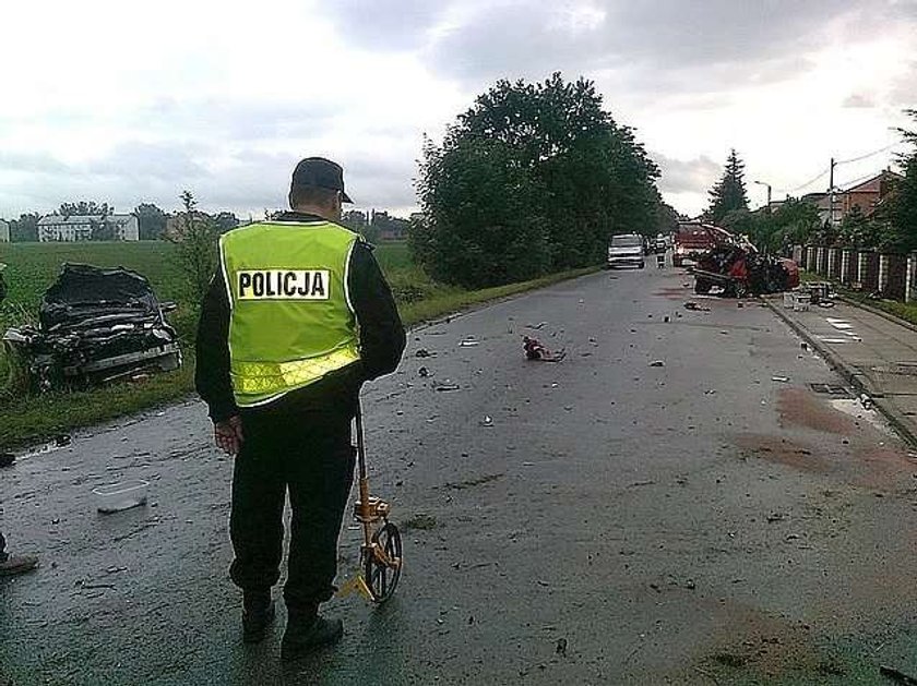 Zabili na drodze młode kobiety! Szuka ich policja!