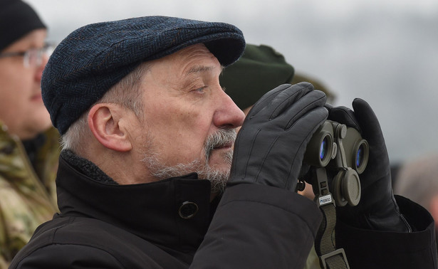 Misiewicz: Minister Macierewicz pozwie "Gazetę Wyborczą" za "systematyczne szkalowanie"