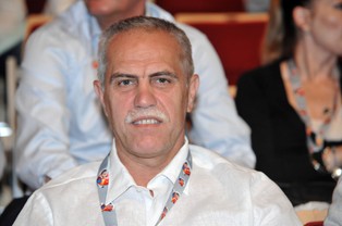 Grupa Solorza-Żaka kontra tercet Vivendi – Orange – Play