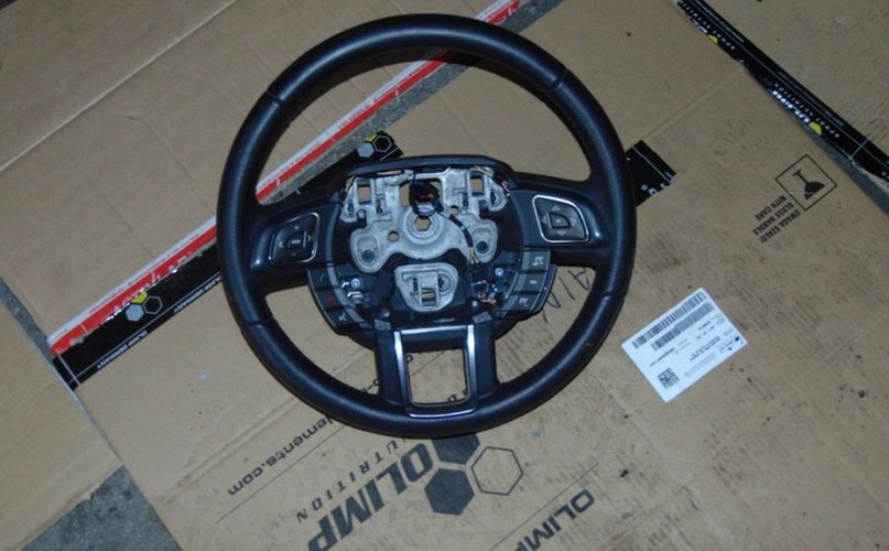 Rozmontowali pół tysiąca samochodów z Europy Zachodniej