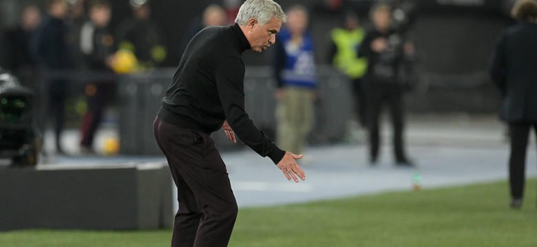 Skandaliczne zachowanie Mourinho. Zobacz, co zrobił trenerowi przeciwnej drużyny