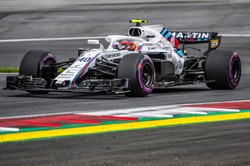 Formuła 1: Dziewiąty czas Roberta Kubicy podczas testów w Abu Zabi