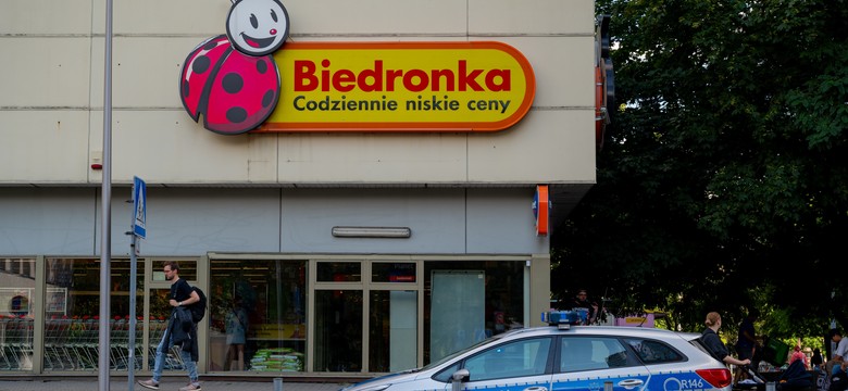 Właściciel Biedronki z zarzutami. UOKiK: Zmowa z firmami transportowymi