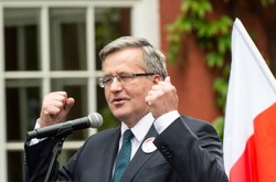 Komorowski o Dudzie: Zmienił zdanie, by zyskać poklask