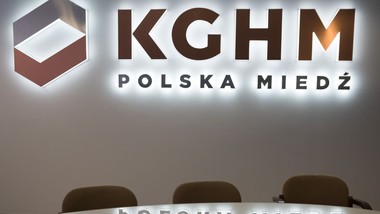 prezes kghm odwołany. kto stanie na czele miedziowego giganta?