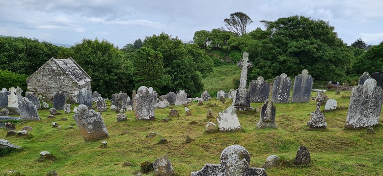 Genialna klasyka horroru w nowym wydaniu. Ta książka sprawi, że nie zaśniecie całą noc