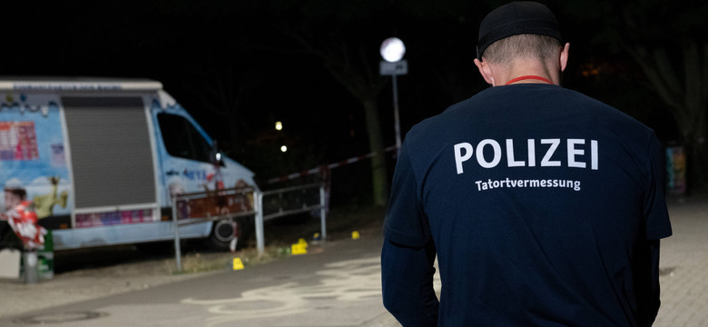 Nożownik zaatakował 7-latkę, obława niemieckiej policji