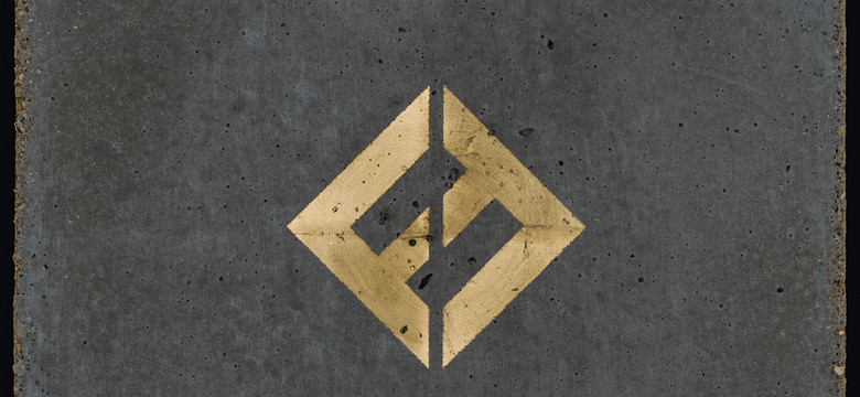 FOO FIGHTERS – „Concrete & Gold”