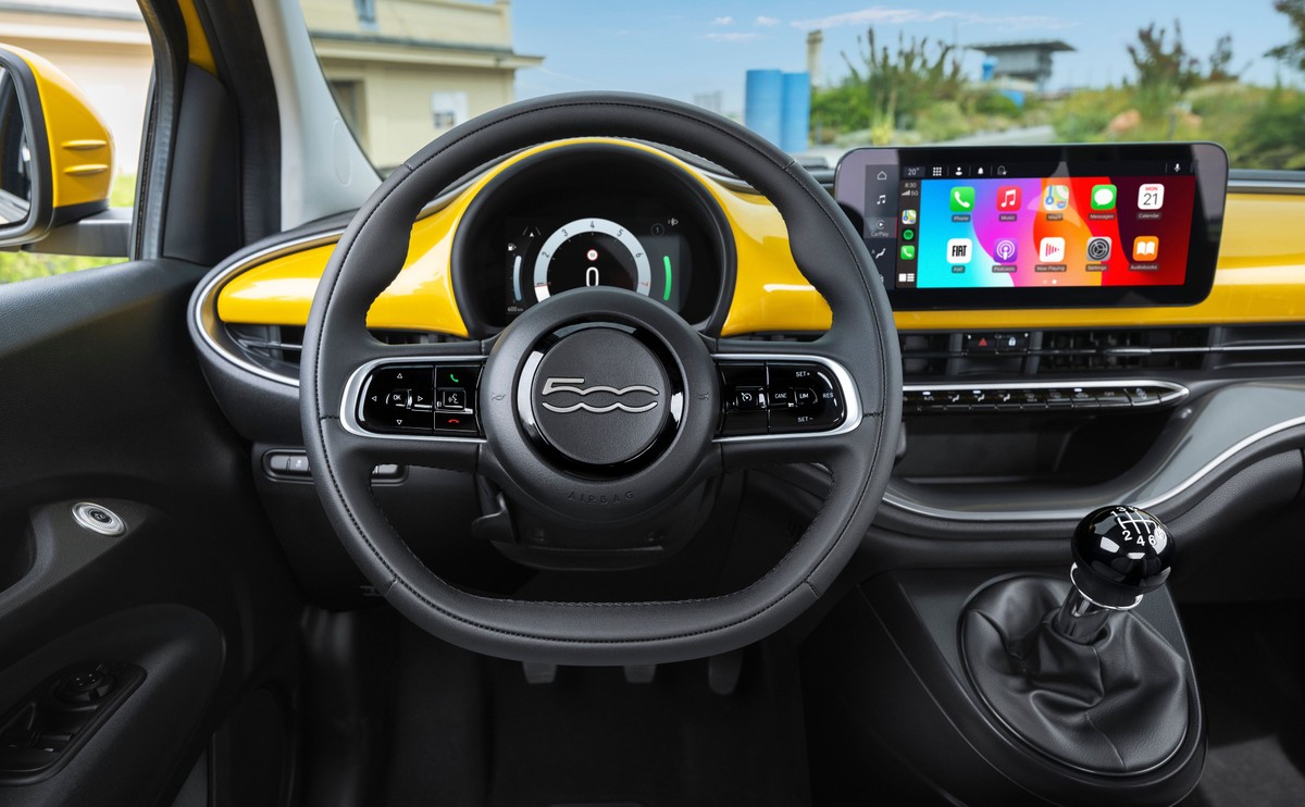 Nowy Fiat 500 Hybrid