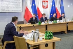 Komisja śledcza ds. wyborów kopertowych. Co zeznali Kukiz, Sachajko i Zdzikot?