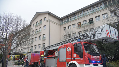Breaking: kiürítették a Szent Imre Kórházat Budapesten