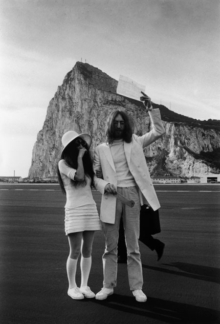 Yoko Ono i John Lennon / fot. Getty Images