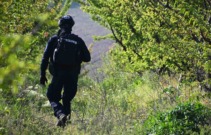 Policija u selima Dubona i Malo Orašje