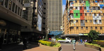 South Africa Aims for $46 Billion Investment to Boost Local Manufacturing