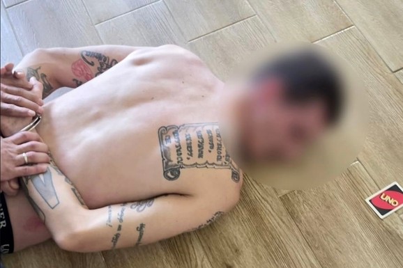 (FOTO, VIDEO) OVO SU OSUMNJIČENI ZA POKUŠAJ UBISTVA SANDOKANA! Specijalci ih opkolili u vikendici, pa im naredili da legnu na pod