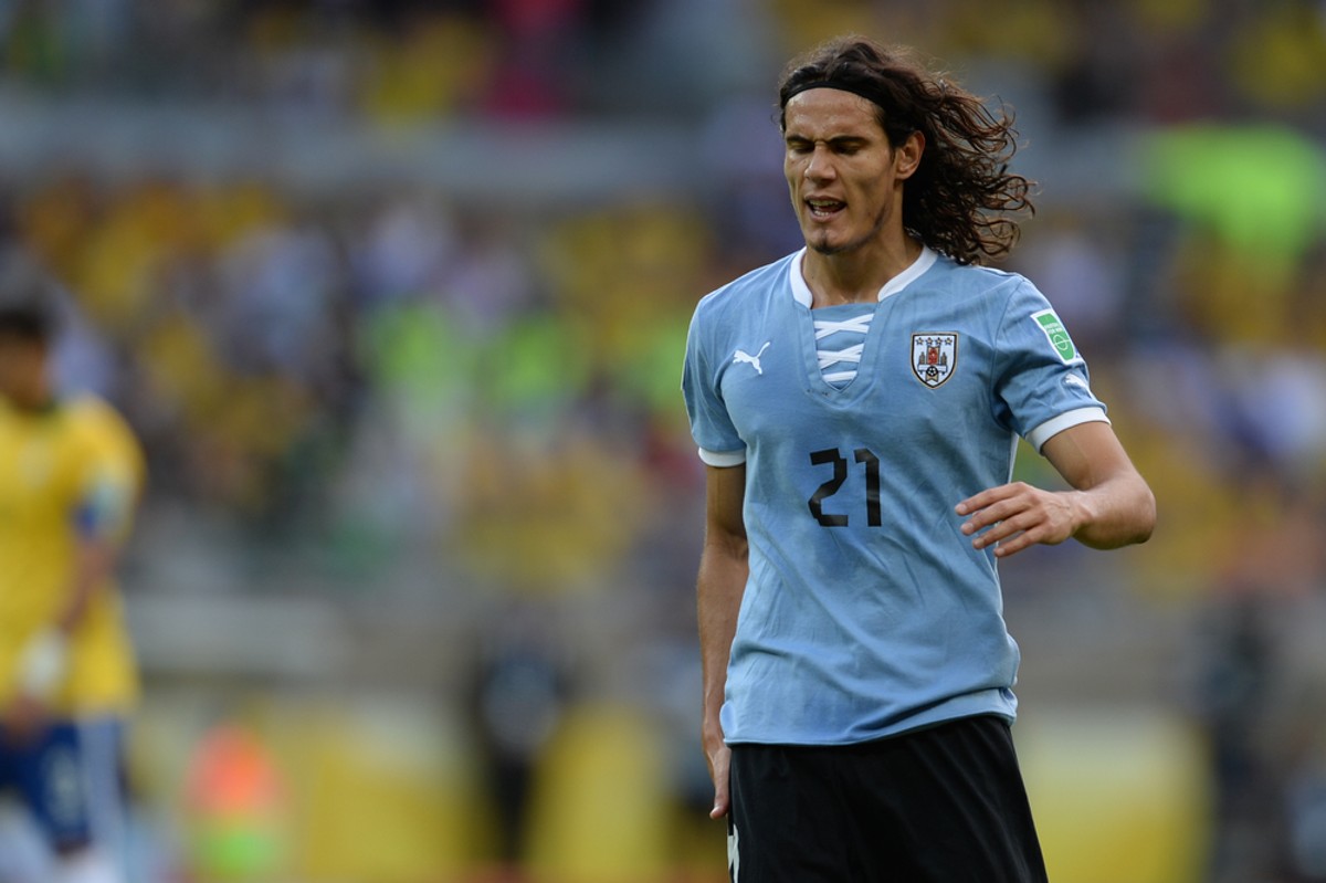 Za Urugwajczyka Edisona Cavani szejk Nasser Al-Khelaifi zapłacił ponad 64 mln euro. To piąty najdroższy transfer w historii futbolu.