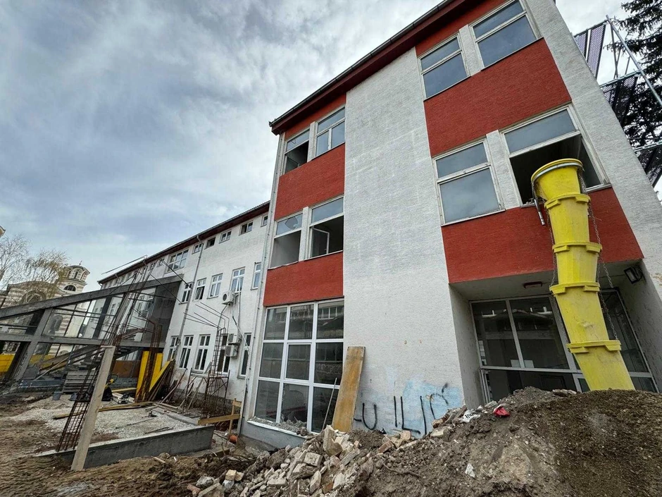 Gimnazija Mladenovac pre rekonstrukcije