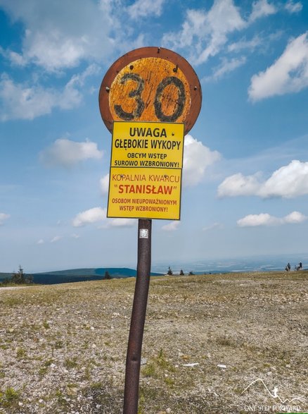 I jestem już na terenie byłej kopalni kwarcu