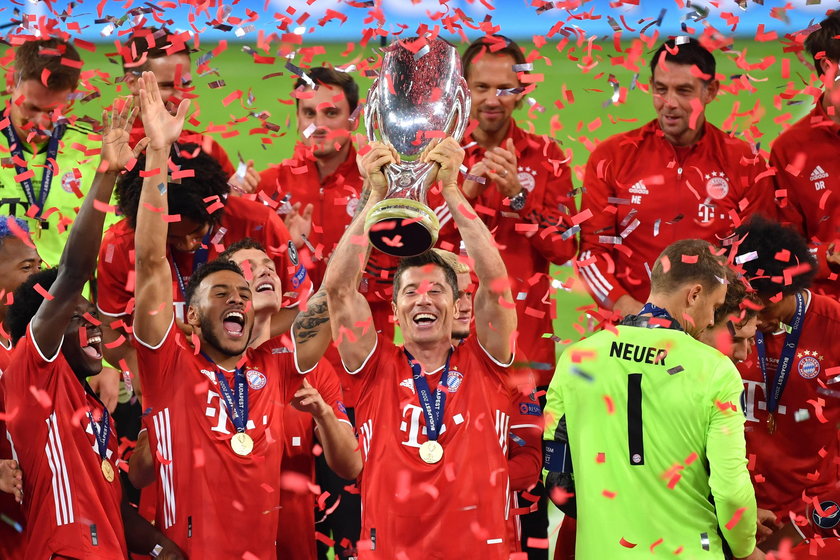 Z zespołem Bayernu Monachium Robert Lewandowski  wywalczył m.in. Puchar Europy