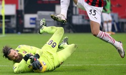 Drągowski obronił karnego, ale Fiorentina uległa Milanowi