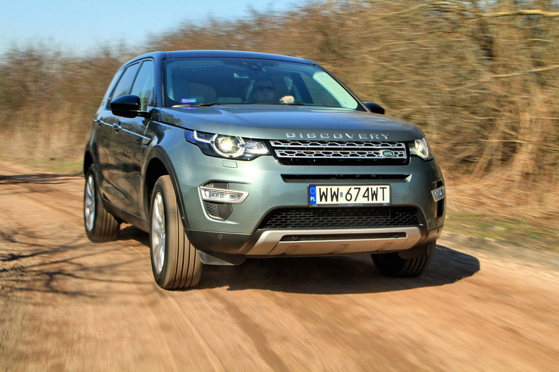 Land Rover Discovery Sport do teatru i w błoto test