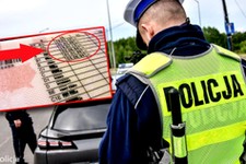 15 mln kierowców musi wymienić prawo jazdy. Rząd podał ostateczną datę i nową, wyższą cenę dokumentu