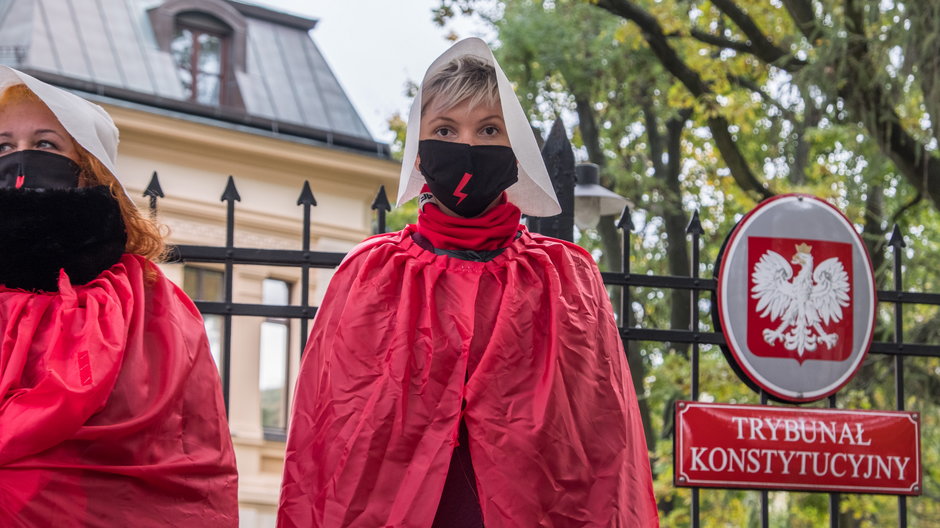 Po orzeczeniu TK aktywistki aborcyjne zebrały milion złotych