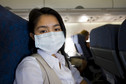 3. Latanie samolotem zwiększa ryzyko złapania przeziębienia.