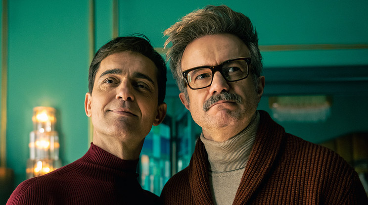 Pedro Alonso (balra) alakítja Berlint A nagy pénzrablás új évadában - Fotó: Netflix