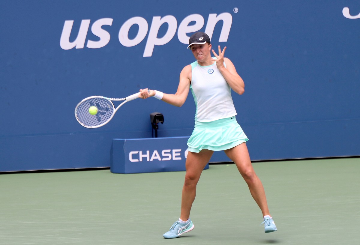 Iga Świątek podczas meczu 1/8 finału wielkoszlemowego turnieju tenisowego US Open z Niemką Jule Niemeier