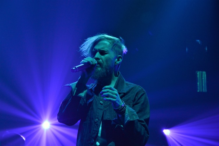 Oragnek podczas koncertu Dawida Podsiadło - koncert na warszawskim Torwarze, 9 grudnia 2016