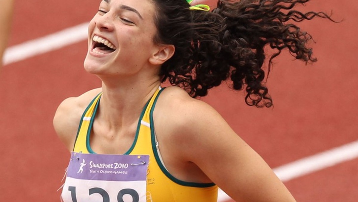 Michelle Jenneke to sportsmenka startująca w biegach na 100 metrów przez płotki. 19-latka ma już sporo sukcesów na swoim koncie, jednakże nie to sprawiło, że została zauważona...