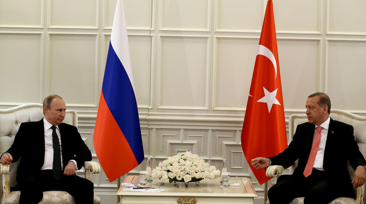 Putyin barátságos focimeccsen békülne a török államfővel /Fotó: Northfoto