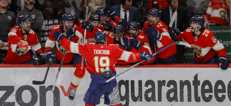 Matthew Tkachuk zrobił różnicę. Florida Panthers po raz drugi w finale ligi NHL