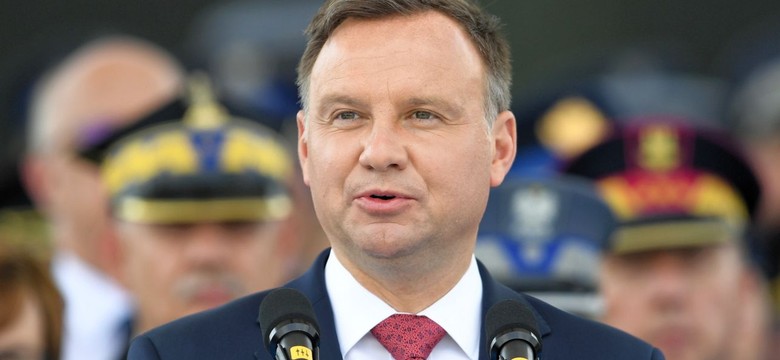 PiS chce pokazać, że prezydent może niewiele. Referendum w sprawie konstytucji... nie będzie