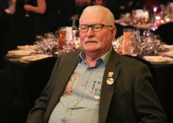 Lech Wałęsa o politykach jako "darach bożych". Kogo wymienił?  [WIDEO]