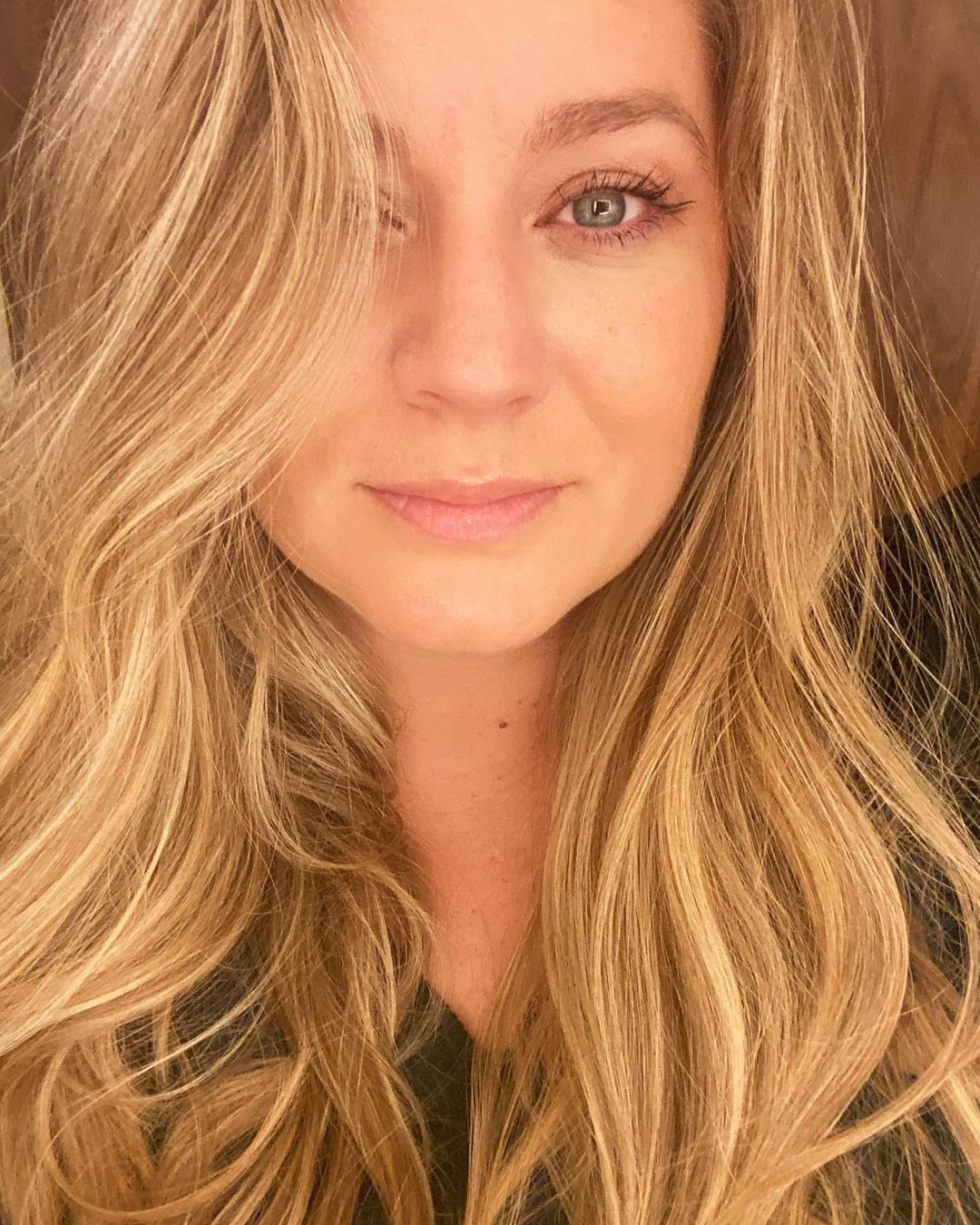 Loni James