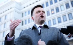 Burza po spocie Hołowni. 'Mam nadzieję, że skończy jak Palikot'