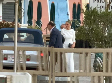 NIKO SE NIJE NADAO! Evo šta je BOGATI BIZNISMEN (70) uradio Melini uoči GALA SLAVLJA u Monaku - prisutni još uvek prepričavaju! (FOTO)