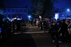 Marszałek Senatu: Straszenie użyciem wszystkich sił, w finalnym efekcie przyśpieszy upadek władz