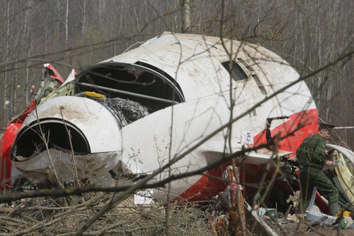 Wrak prezydenckiego Tu-154 po katastrofie w Smoleńsku