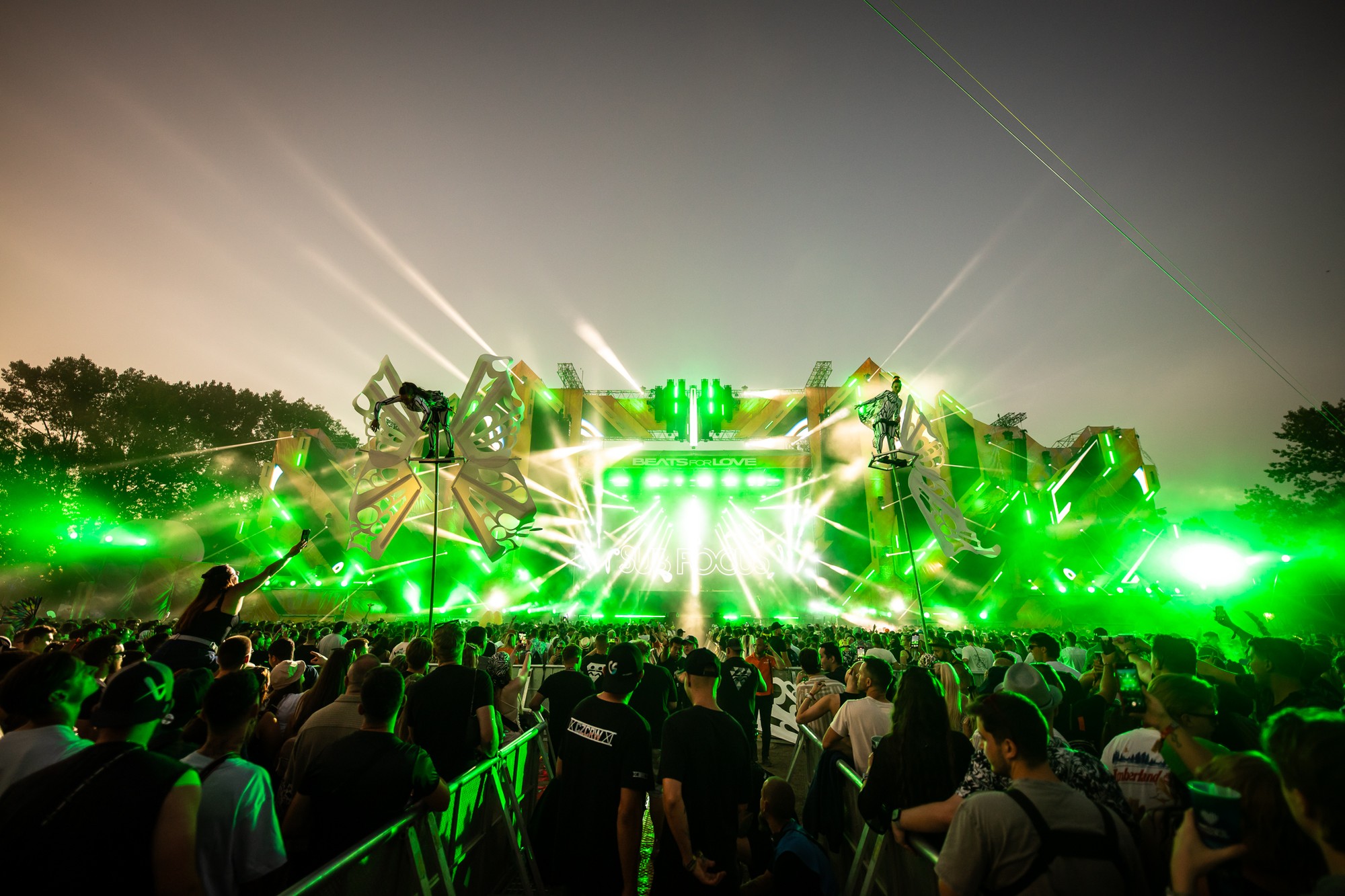 Festival Beats for Love.
